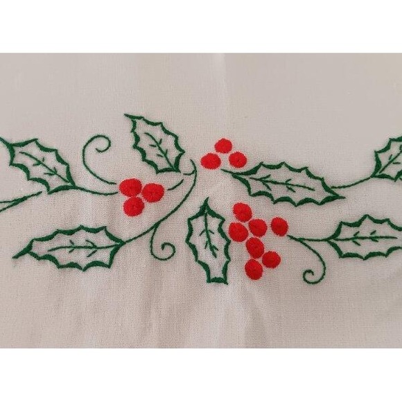 Wide Vintage Linen Banquet Tablecloth Red Berries Hand Embroidery Hemstitch 134